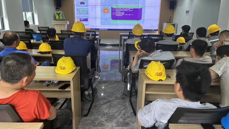 上海教师资格证试讲技巧：如何提升你的教学魅力**